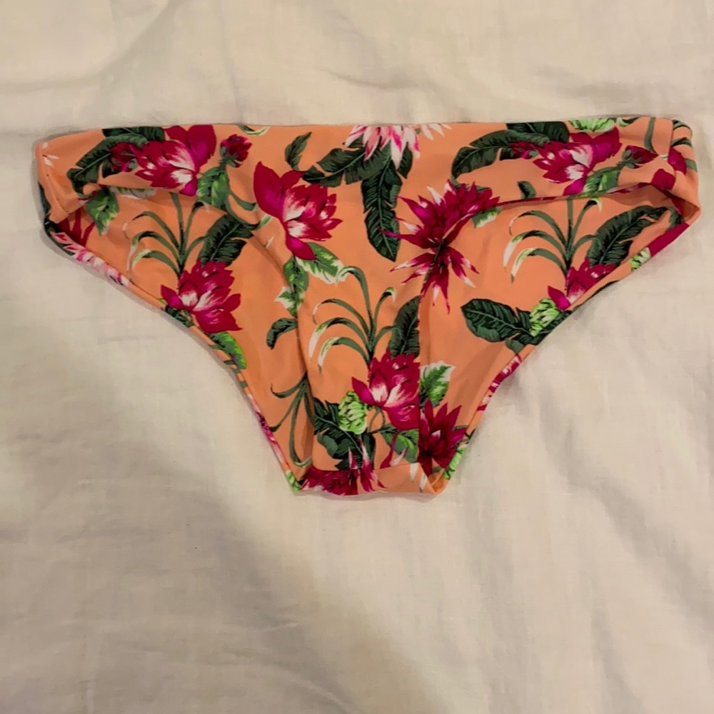 TORI PRAVER BIKINI BOTTOMS